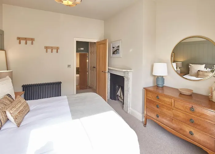 Host & Stay - The Salt Nook
