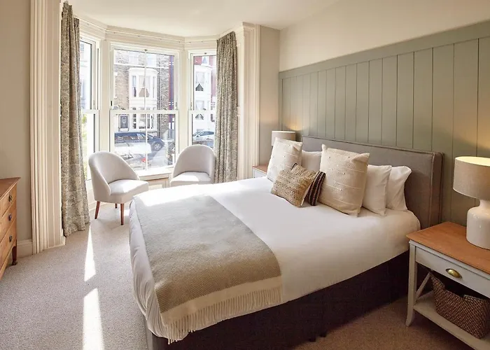 Host & Stay - The Salt Nook